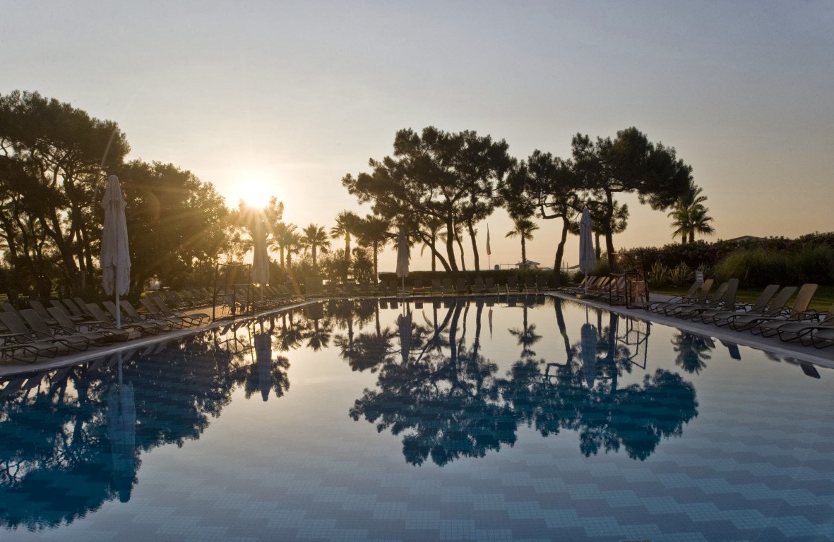 imagini hotel RIXOS SUNGATE